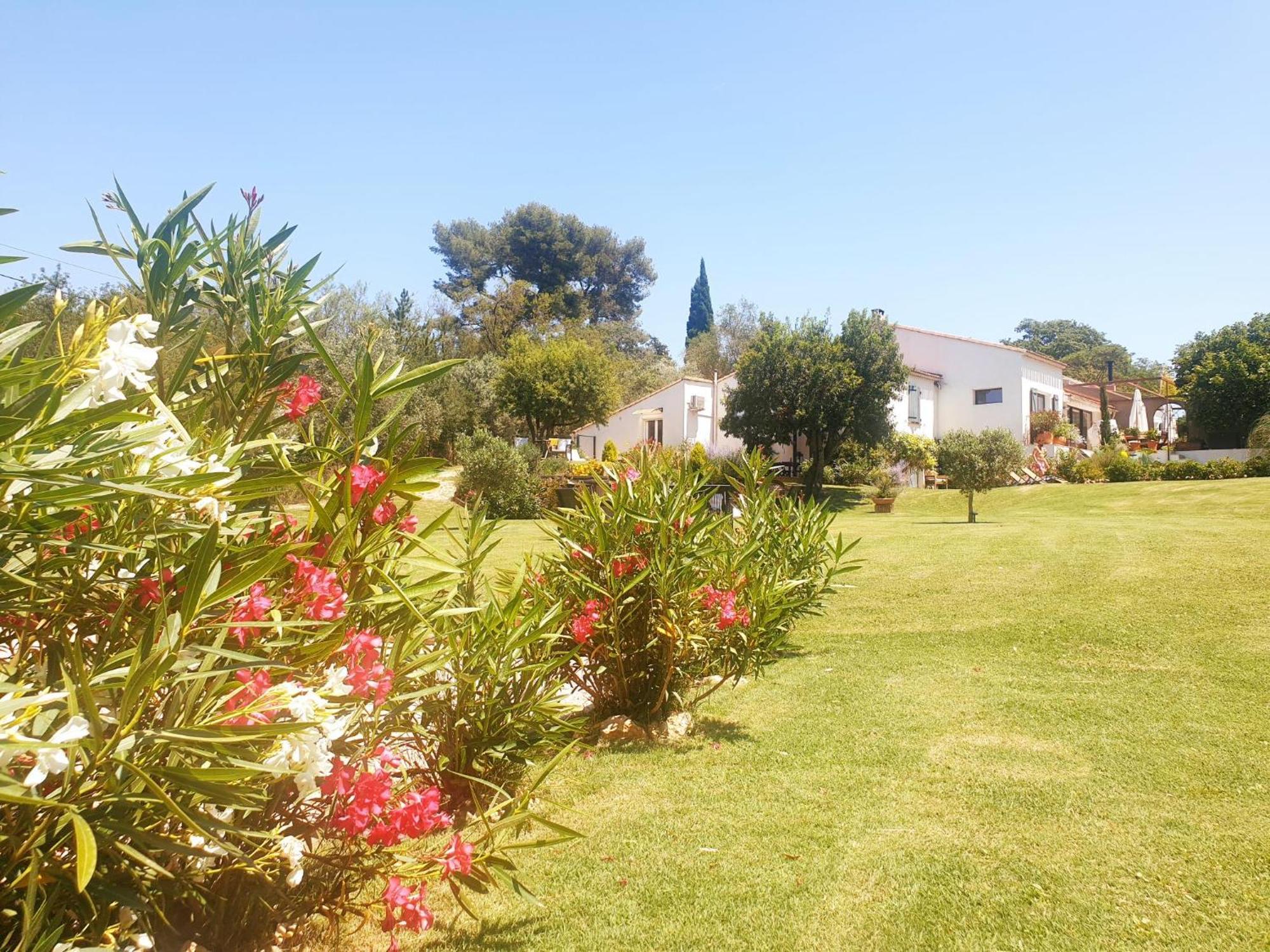 Les Prairies De Fenestrelle Spa & Piscine Au Calme Aubagne Exterior foto
